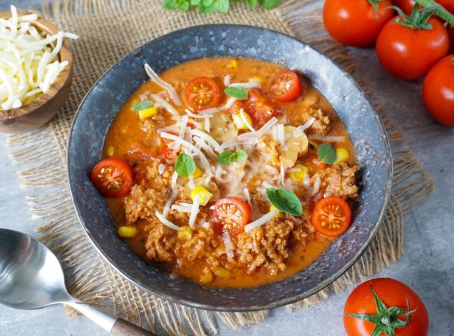 Low Carb Pizzasuppe