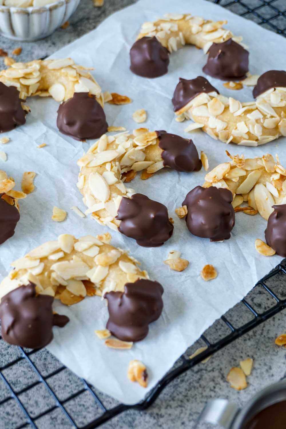 Mandelhörnchen wie vom Bäcker Mandelhörnchen wie vom Bäcker