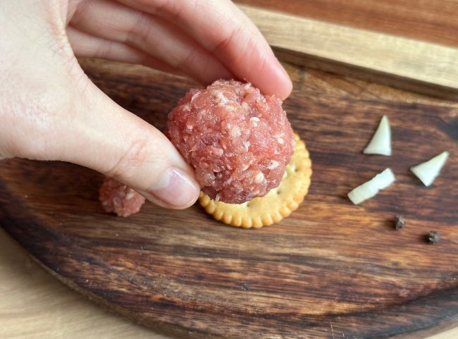 Mettschwein Cracker Mettschwein Cracker
