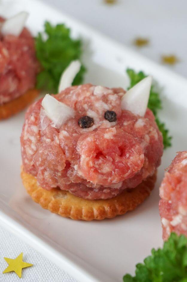 Kleine Mettschweine zu Silvester Kleine Mettschweine zu Silvester