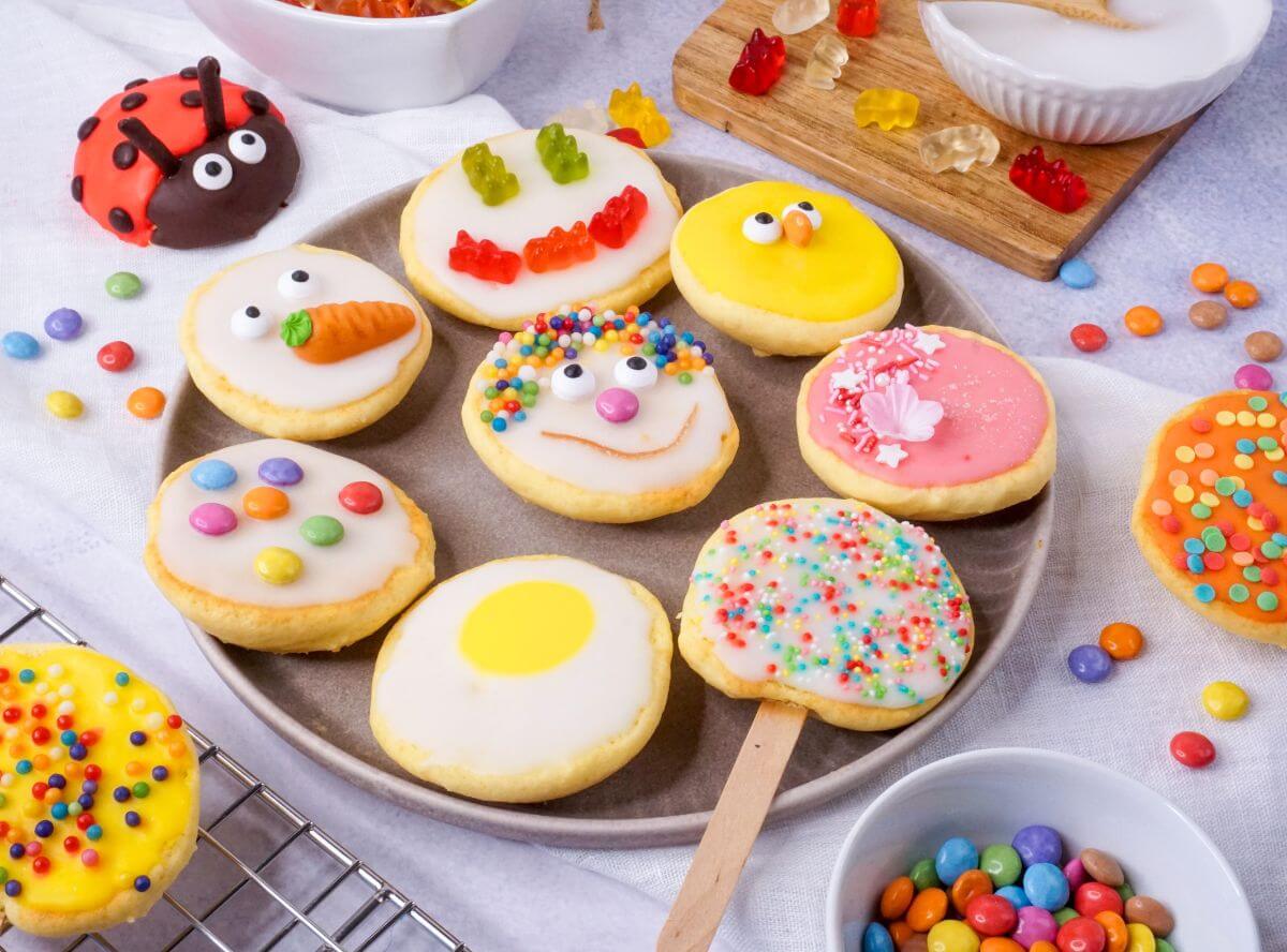 Mini-Amerikaner mit Zuckerguss