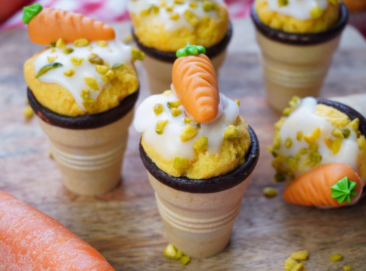 Mini-Möhrenmuffins im Waffelbecher