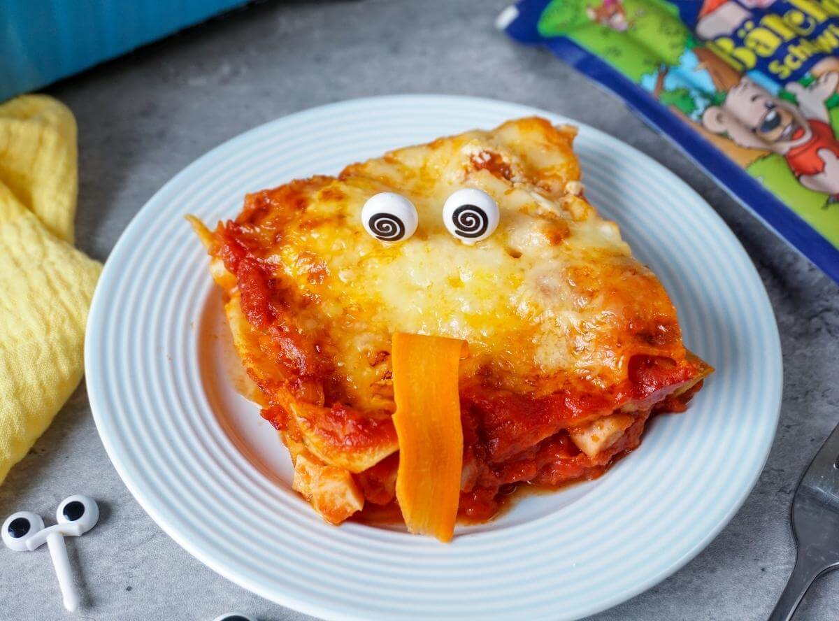 Monster Lasagne mit Würstchen Monster Lasagne mit Würstchen