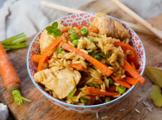 Nasi Goreng mit H&auml;hnchen