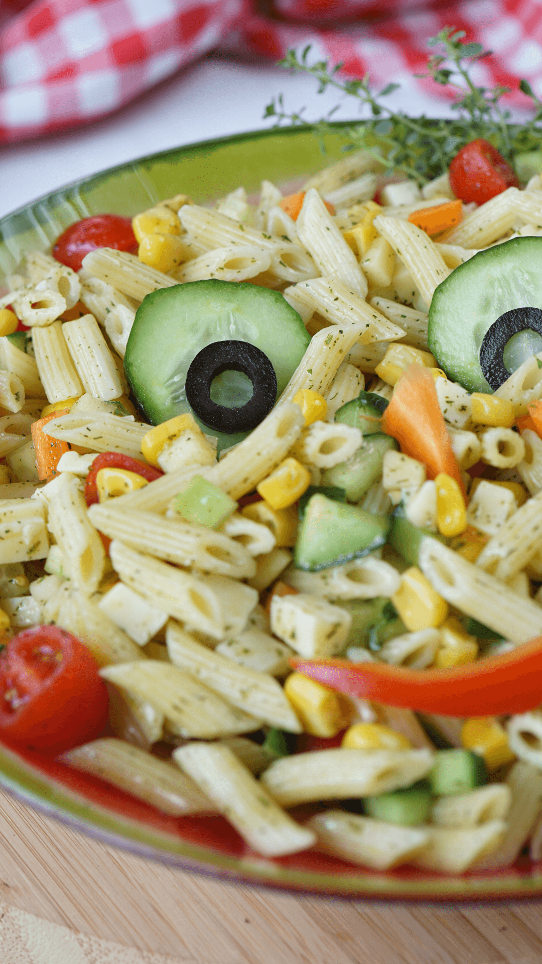 Bunter Nudelsalat für Kinder Bunter Nudelsalat für Kinder