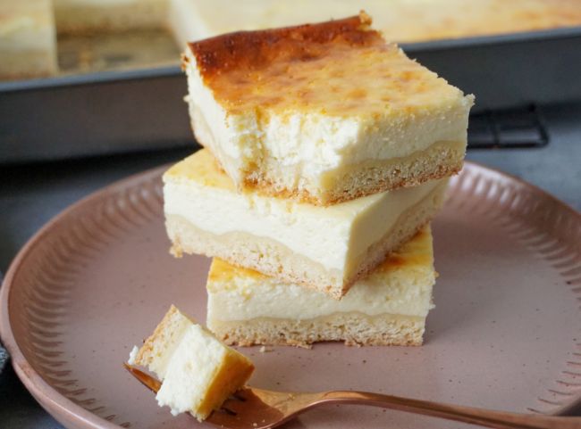 Omas K&auml;sekuchen vom Blech