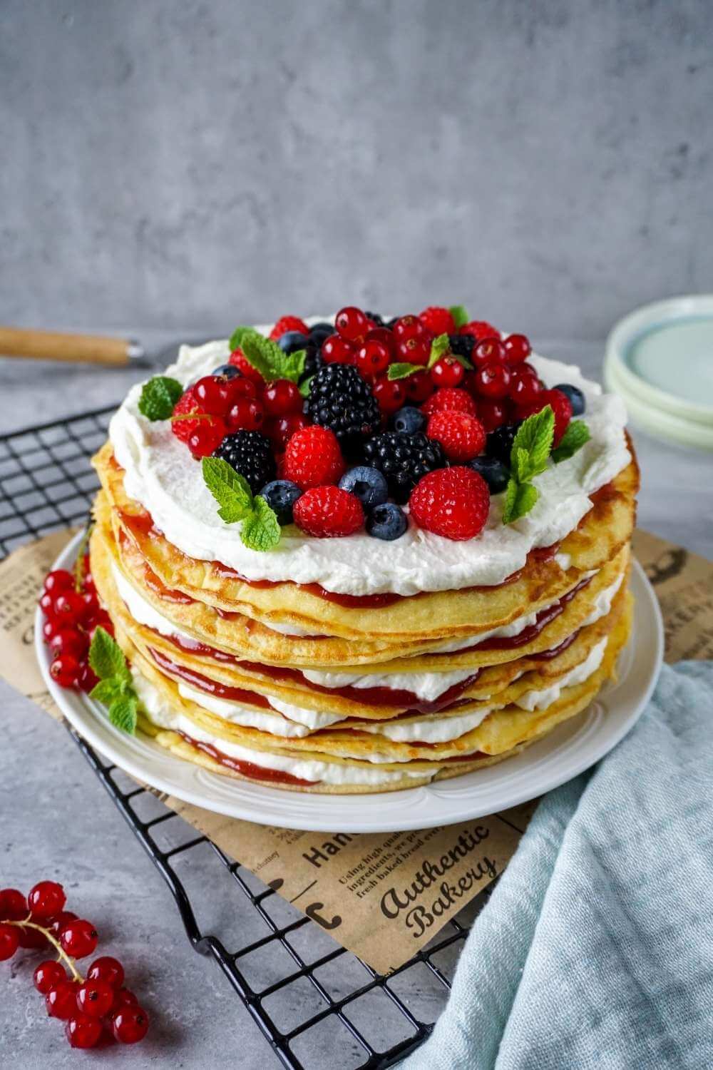 Pfannkuchentorte Rezept nach Pettersson und Findus Pfannkuchentorte Rezept nach Pettersson und Findus
