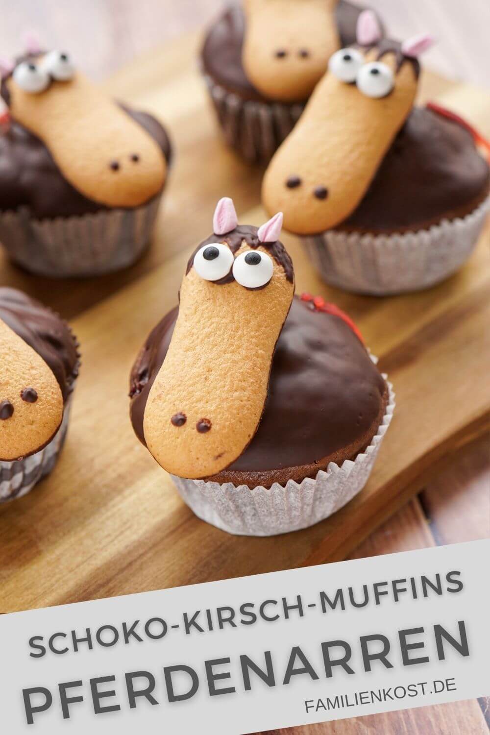 Pferdemuffins Schoko-Kirsch zum Kindergeburtstag Pferdemuffins Schoko-Kirsch zum Kindergeburtstag