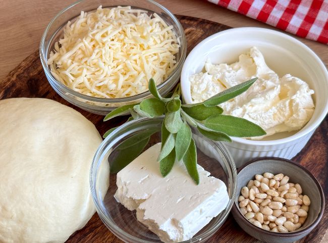 Wei&szlig;e Pizza Bianca Rezept