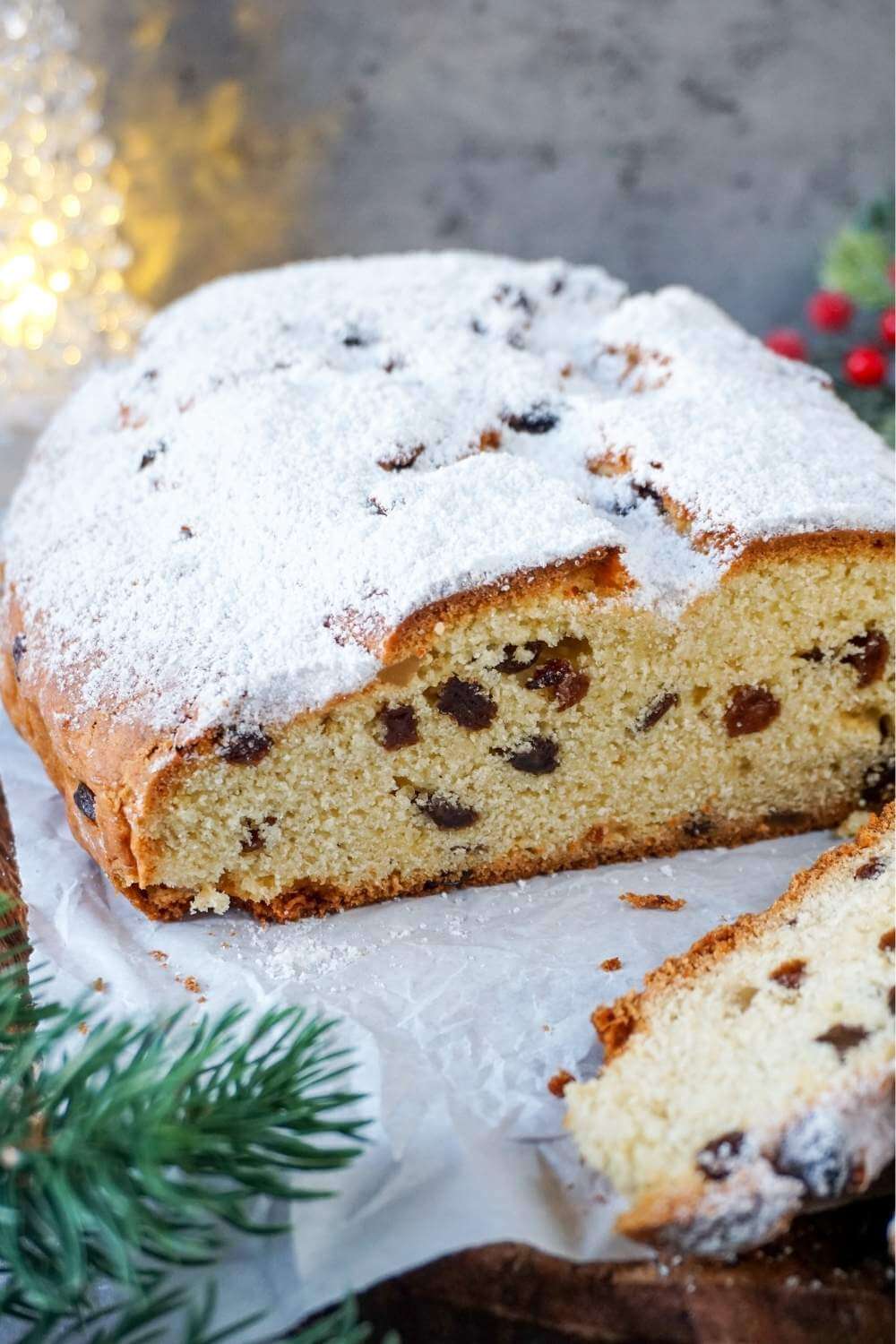 Quarkstollen - ganz saftig, schnell & einfach Quarkstollen - ganz saftig, schnell & einfach