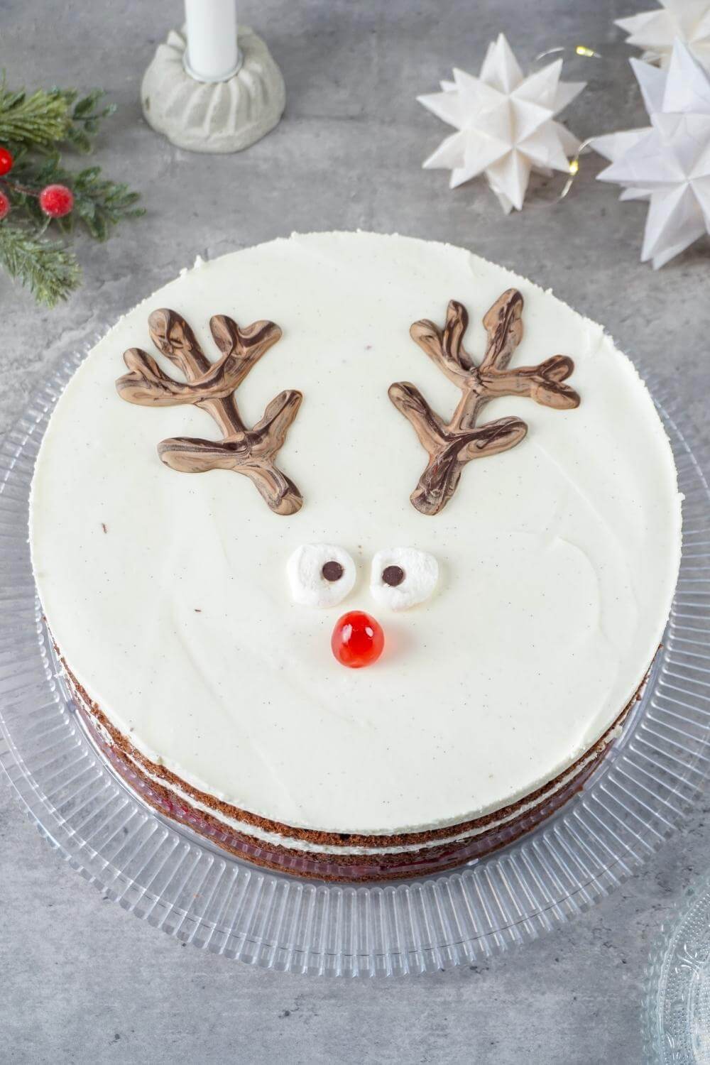 Weihnachtstorte Rudolph Rentier - einfach festlich Weihnachtstorte Rudolph Rentier - einfach festlich