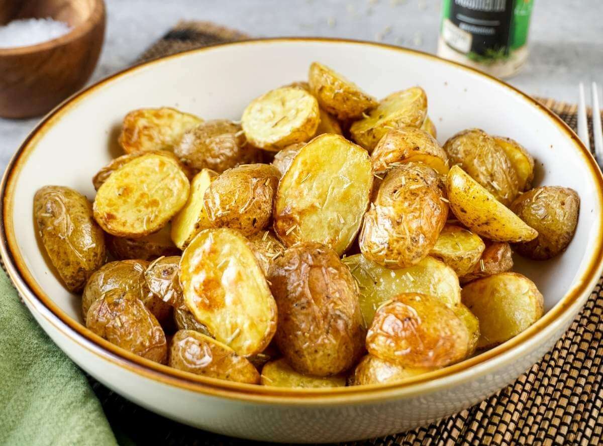 Rosmarinkartoffeln aus der Hei&szlig;luftfritteuse