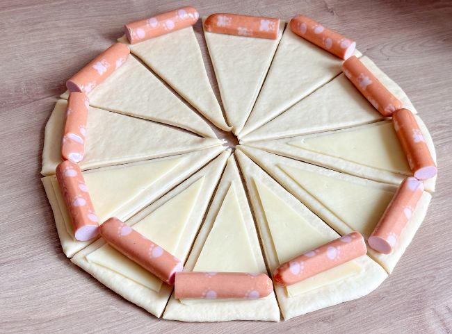 SchlaWiener W&uuml;rstchen rollen