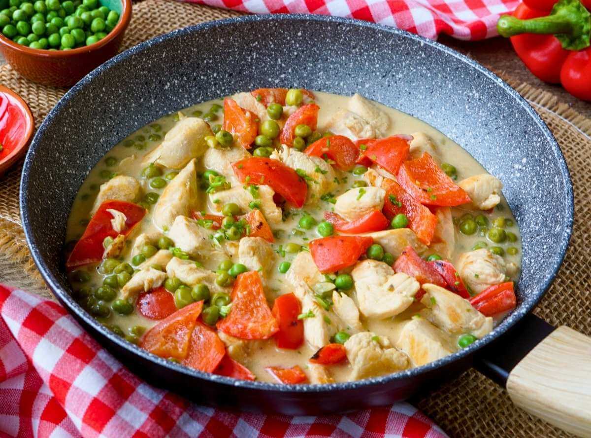 Schnelle Hähnchenpfanne mit Senfsauce