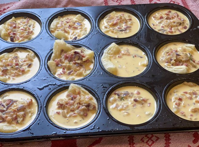 Schnelle Zwiebelkuchen Muffins ohne Hefe Schnelle Zwiebelkuchen Muffins ohne Hefe