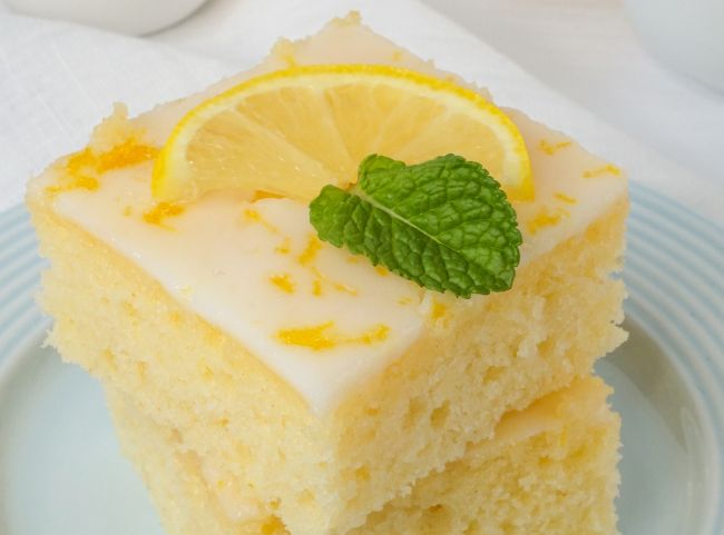 Schneller Zitronenkuchen vom Blech mit &Ouml;l