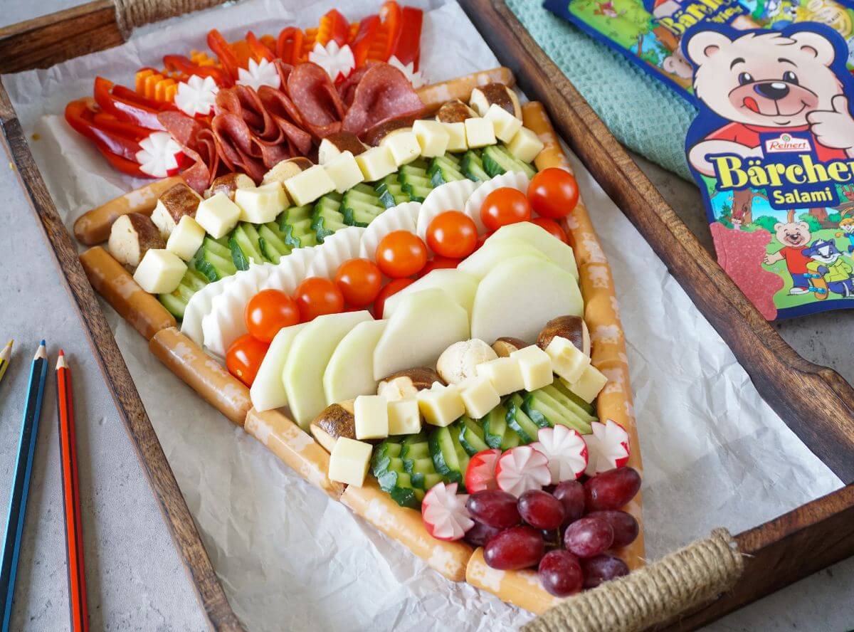 Herzhafte Fingerfood Schultüte zur Einschulung