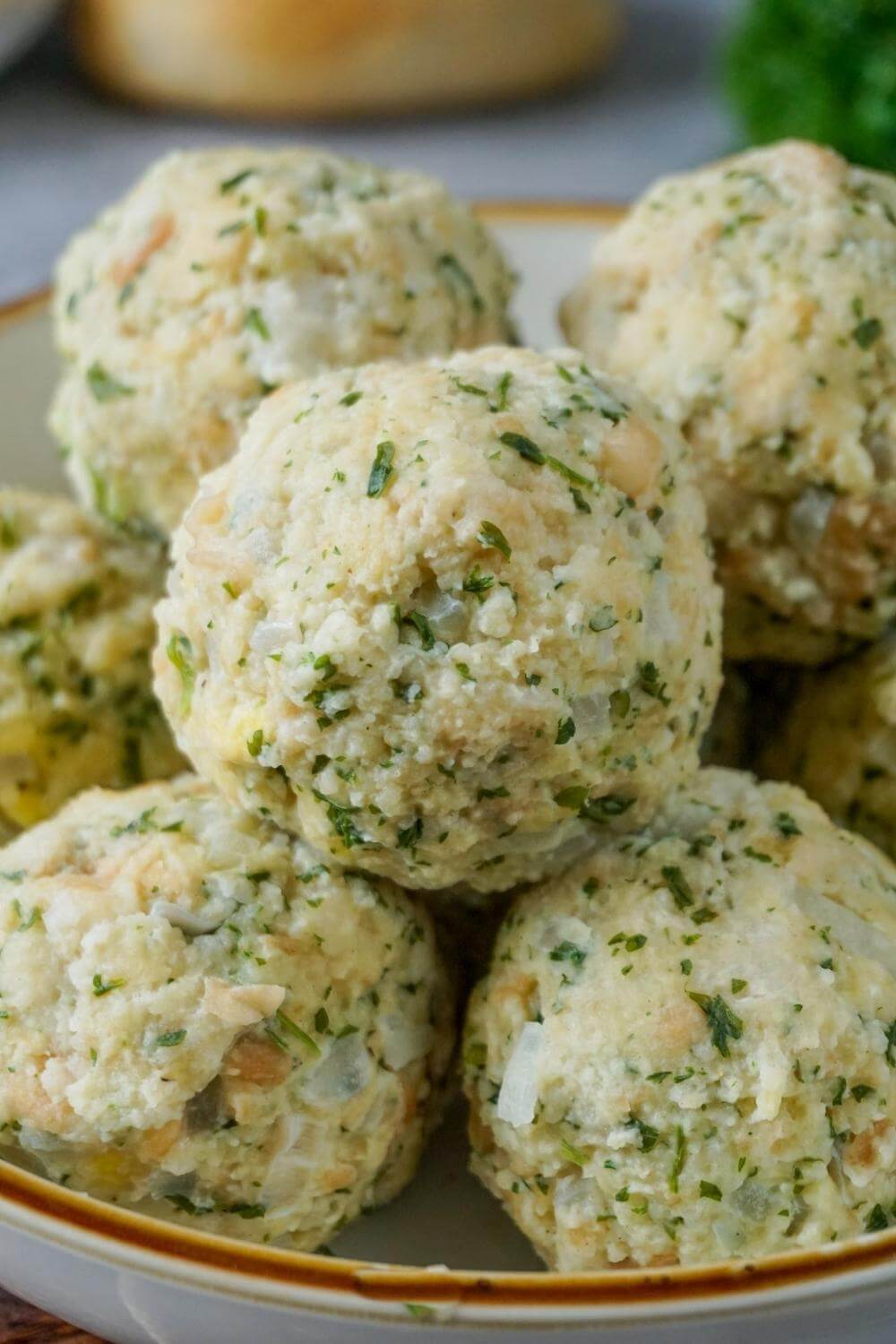 Semmelknödel – Omas einfaches Rezept mit Liebe Semmelknödel – Omas einfaches Rezept mit Liebe