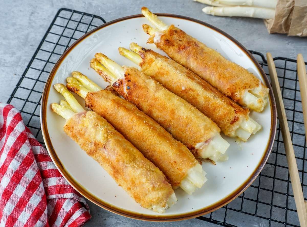 Spargel Cordon Bleu – schnelles Knusper-Rezept