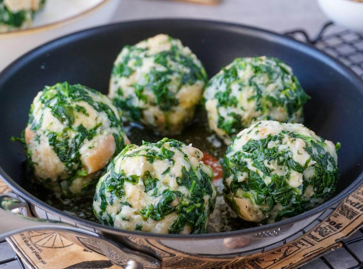 Spinatknödel Spinatknödel
