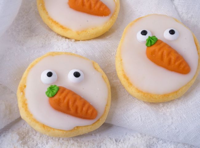 S&uuml;&szlig;er Schneemann