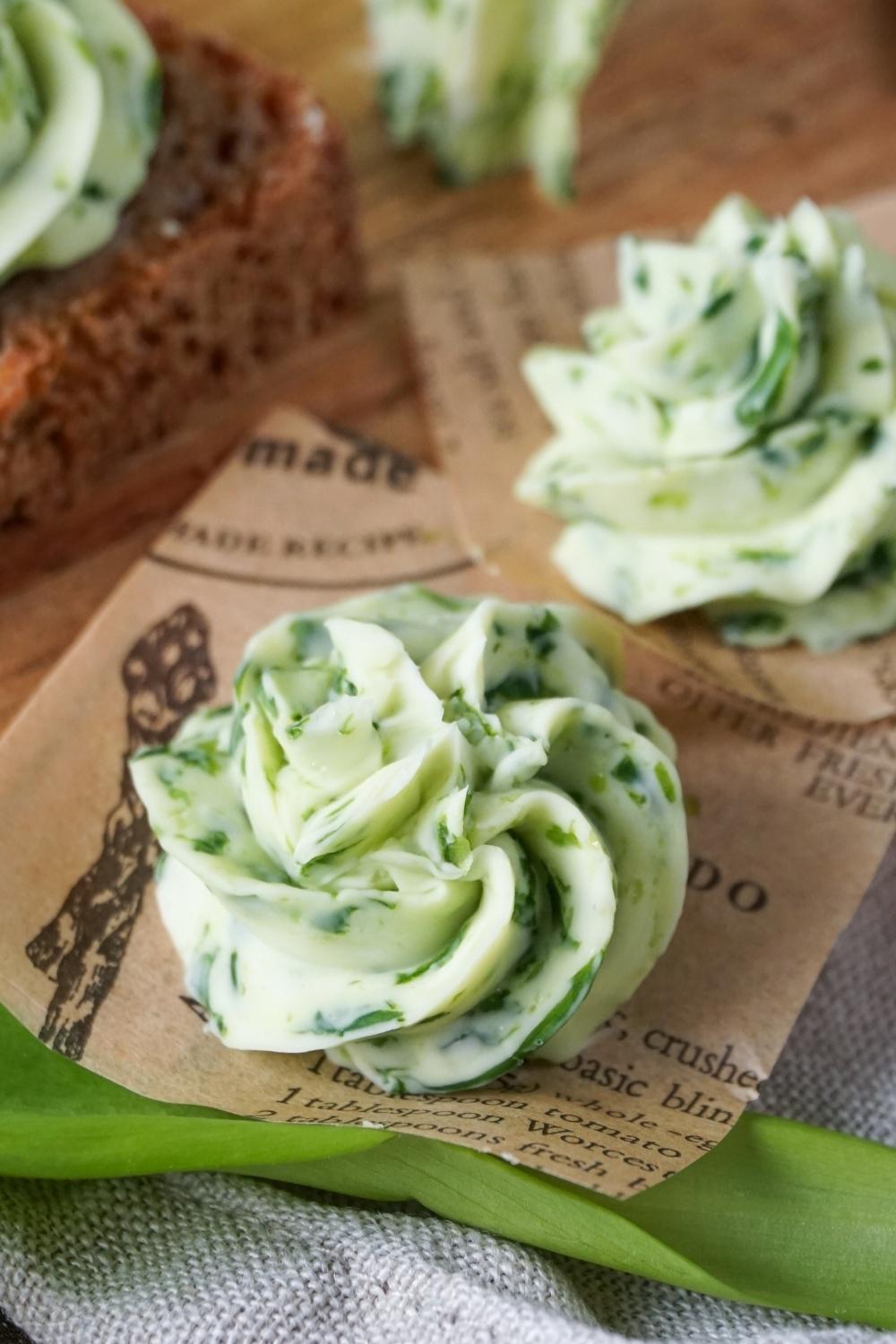 Bärlauchbutter aus dem Thermomix Bärlauchbutter aus dem Thermomix