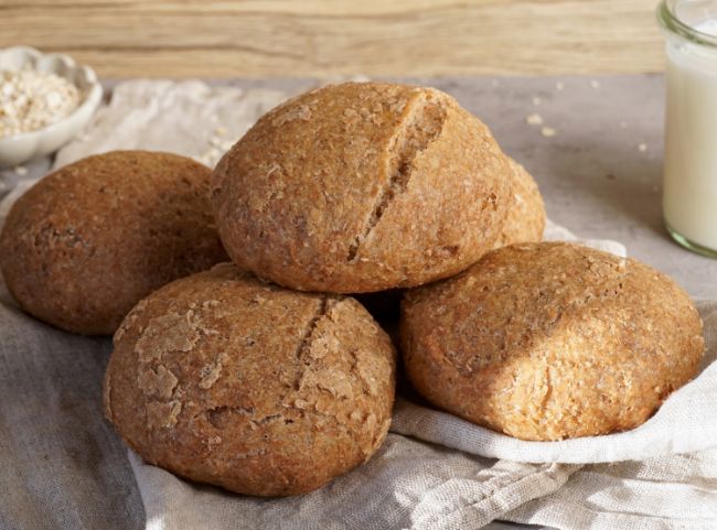 Vollkornbr&ouml;tchen selber backen