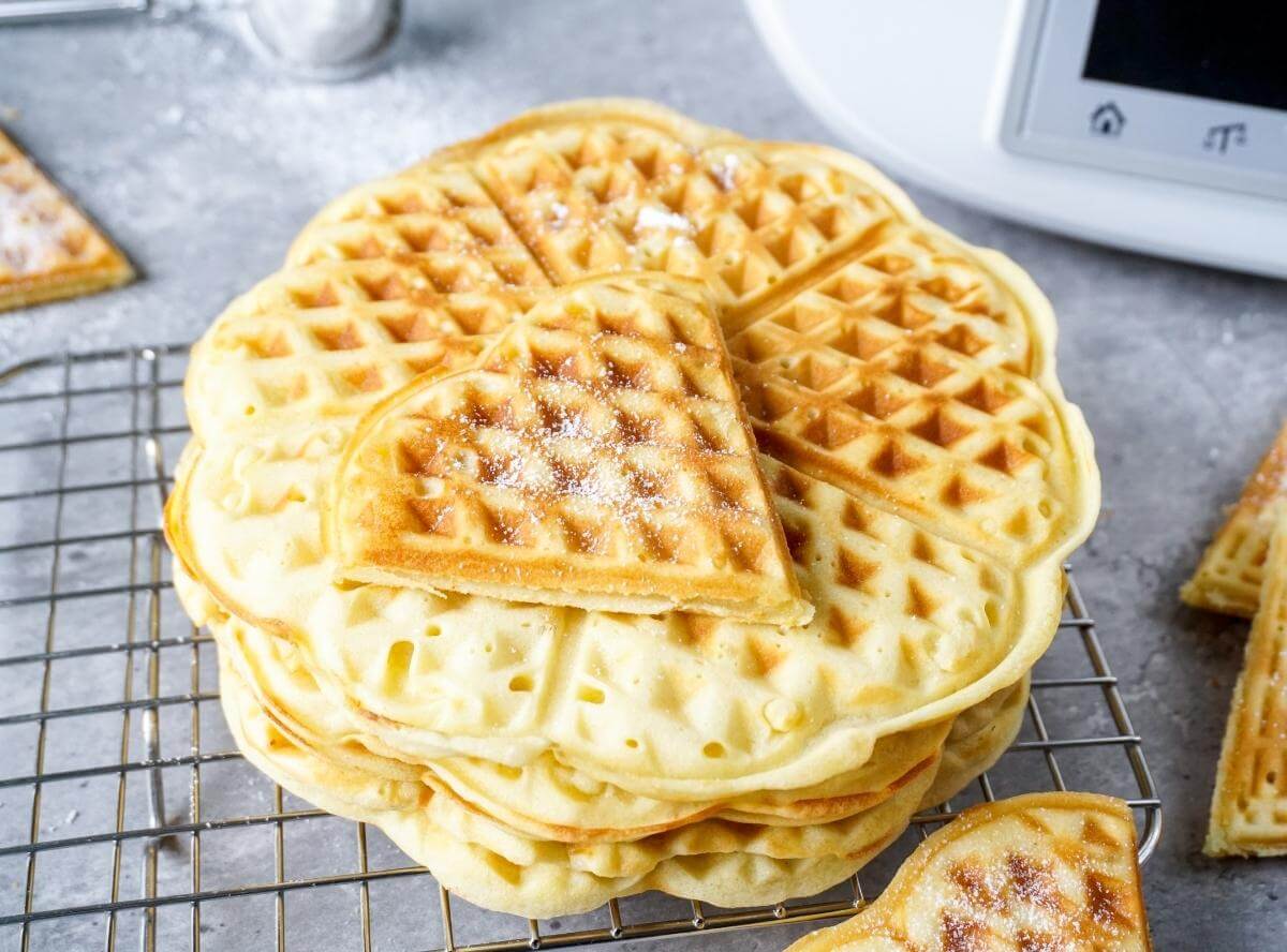Waffelteig im Thermomix – schnell gemixt für Waffeln