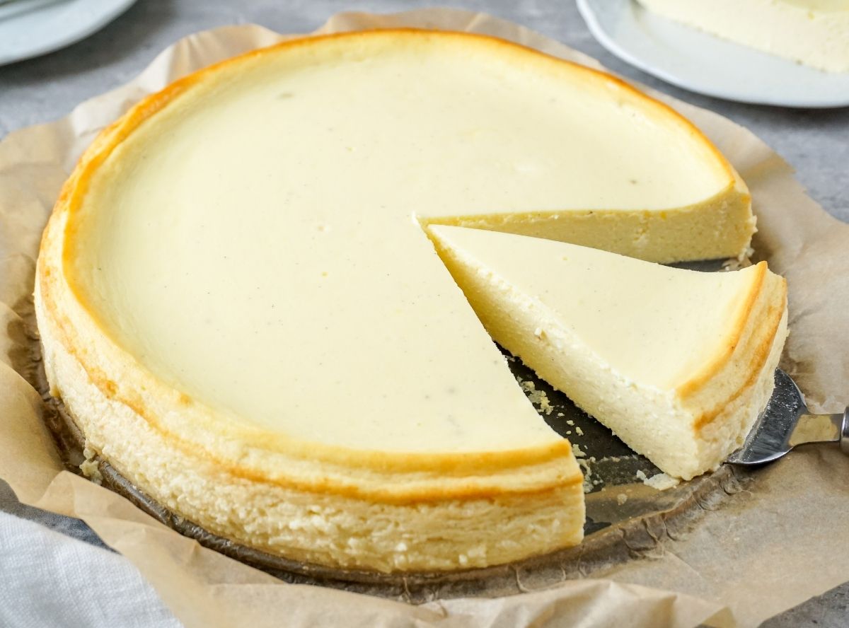 Weltbester Käsekuchen ohne Boden - Omas Rezept