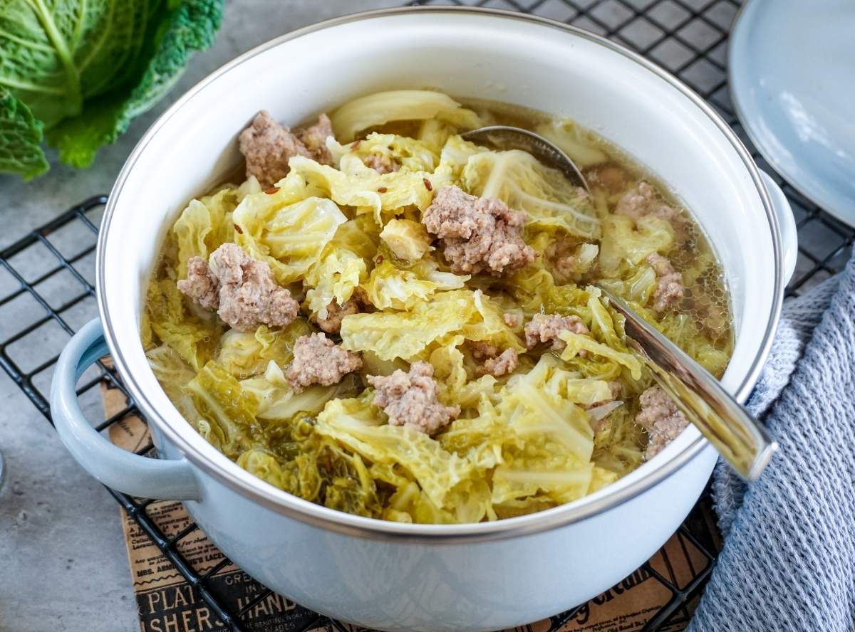 Wirsingeintopf mit Hackfleisch - Omas Rezept