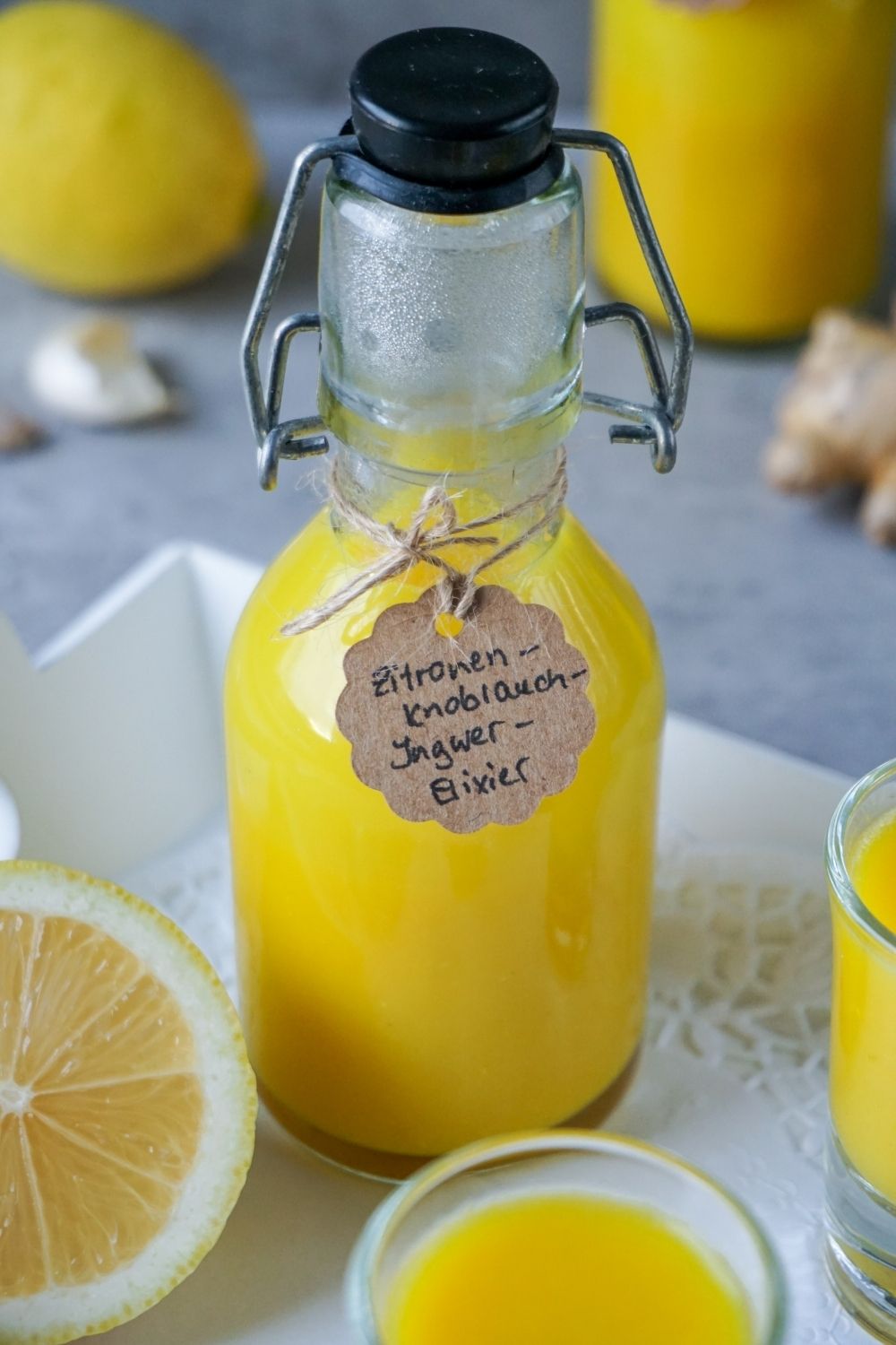 Zitronen-Knoblauch-Ingwer Elixir Zitronen-Knoblauch-Ingwer Elixir