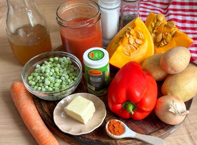 Zutaten K&uuml;rbisgulasch Rezept