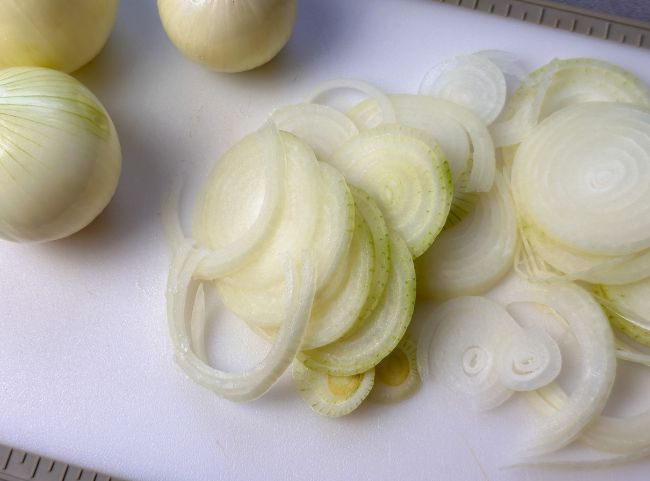 Zwiebelsuppe Zwiebelringe Zwiebelsuppe Zwiebelringe